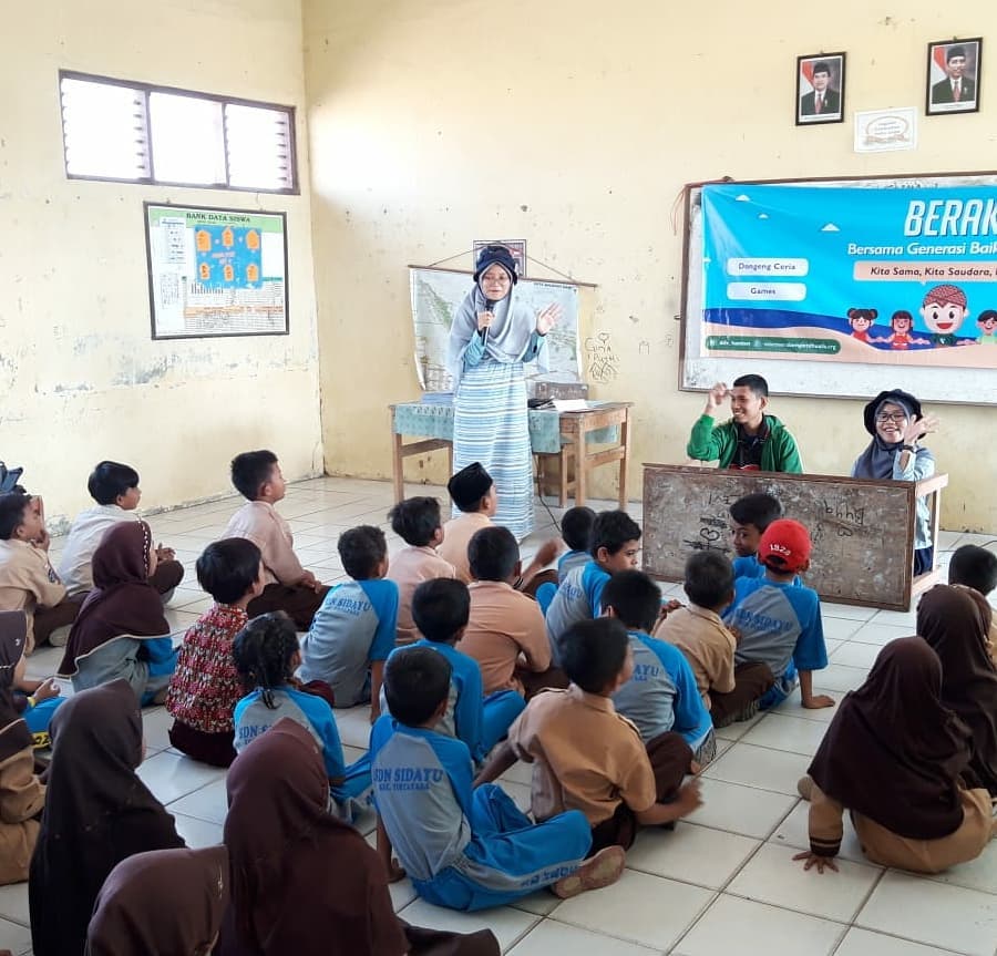 BERAKSI (Bersama Generasi Baik dan Toleransi)